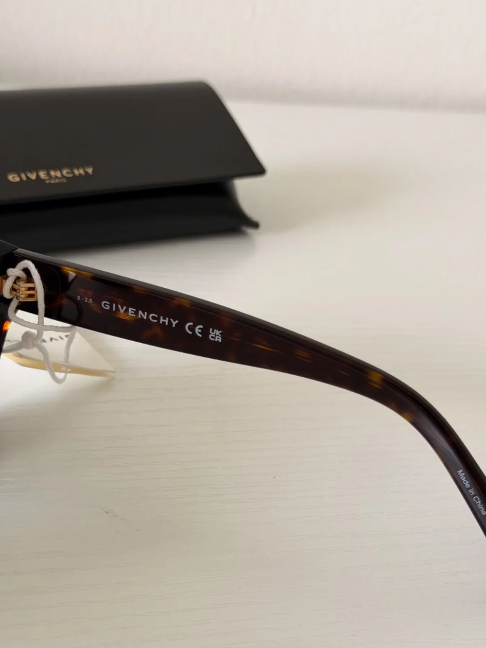 New GIVENCHY Sunglasses GV400751 52E Dark Havana Frame Authentic